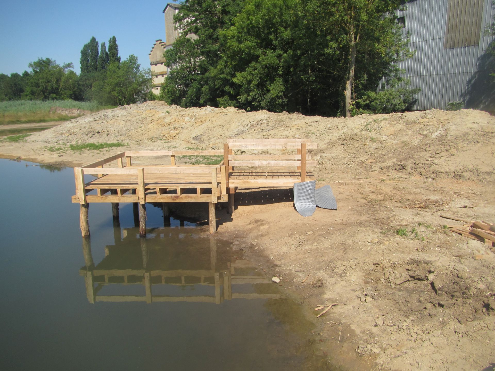 Ponton de pêche en construction (24/07/2025)