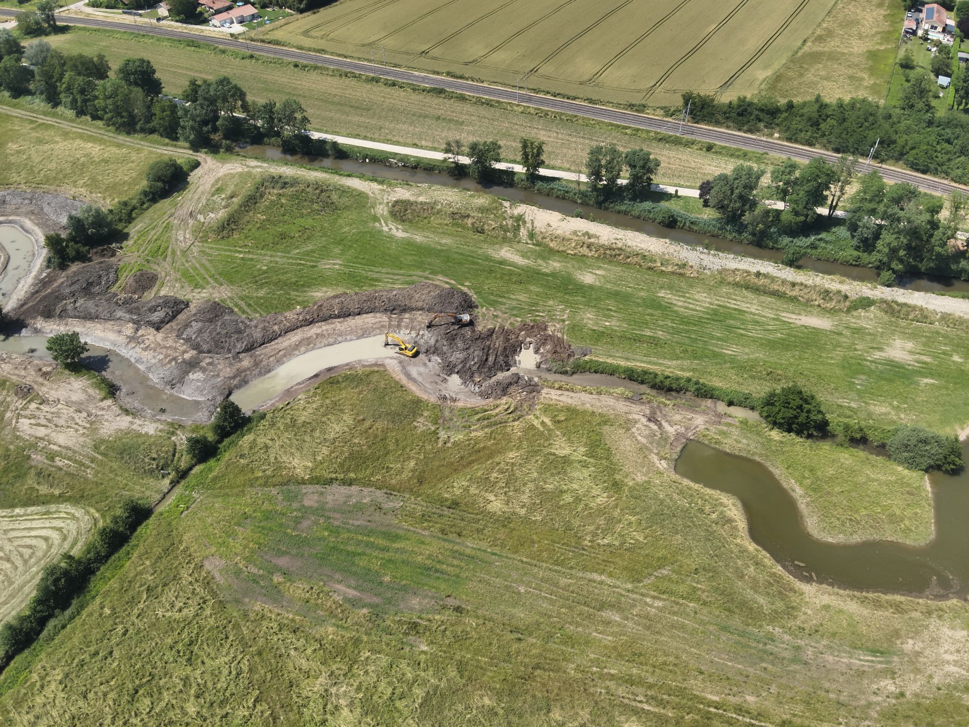 de l'actualité sur Reprise du chantier de renaturation de la Veyle à Polliat